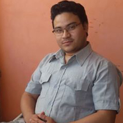 Sajan Shakya doorliep de middelbare school en ging als eerste BFN student in 2010 naar de Universiteit van Kathmandu. 